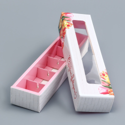 Коробка для 5 конфет с окном «8 марта», 21×5×3.3 см Изображение Коробка для 5 конфет с окном «8 марта», 21×5×3.3 см