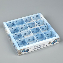 Изображение Коробка под 16 конфет «От всего сердца», 18.9 х 18.9 х 3.8 см