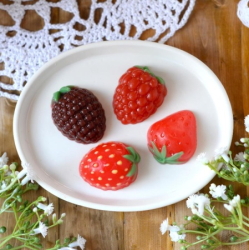 Пластиковая форма "Ягодки" Изображение Пластиковая форма "Ягодки"