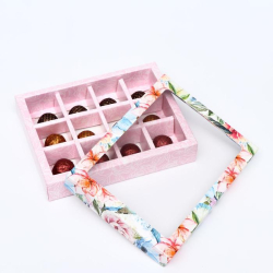 Изображение Коробка для конфет, 12 шт, "Летний букет", 19 х 15 х 3,6 см