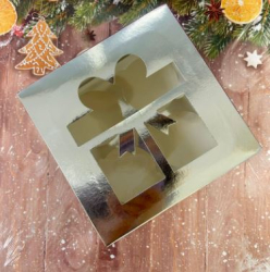 Изображение Коробка на 4 капкейка с прозрачным окошком "Подарок" 160*160*100 мм (серебро)
