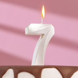 Изображение Свеча в торт "Грань", цифра "7", жемчужный, 6,5 см